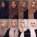 Heißer Verkauf lagernd 75 Farben Schalschal islamische moslemische Frauen premium Baumwolle Crimples Crinkle Hijab